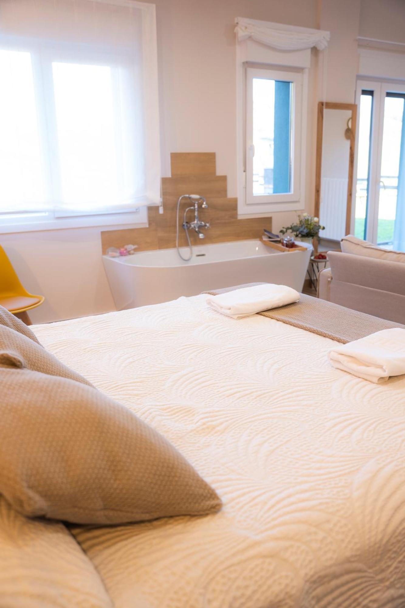 Apartamentos Alto Ubiro Liérganes Exteriör bild